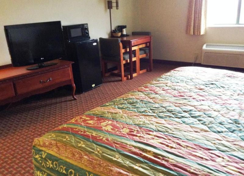 Quality Inn Sawyer Buitenkant foto
